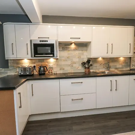 The Treetop 아파트 세틀